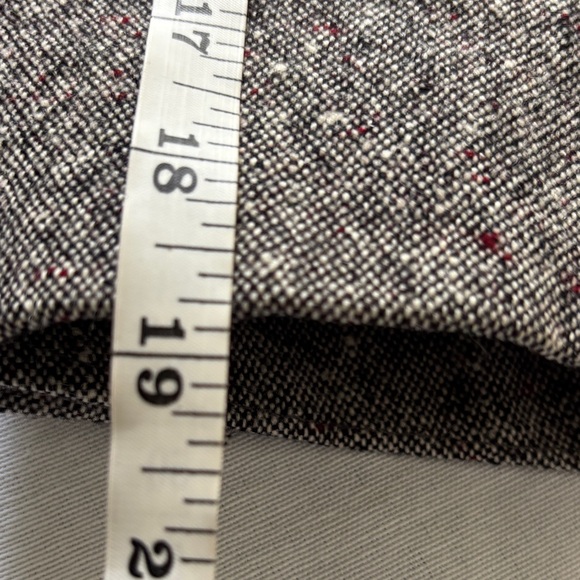 Hand Tailored from Pendleton Tweed Blazer with Two-Button Design 3/4 Sleeves - Picture 14 of 14